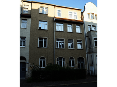 Mehrfamilienhaus in Jena im „Damenviertel“