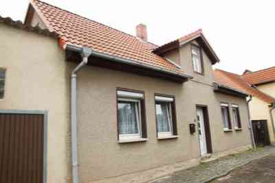 Einfamilienhaus Schmira, teilsaniert